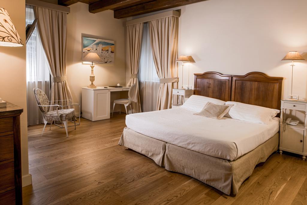 Hotel & Residenza 100 Torri Ascoli Piceno Luaran gambar